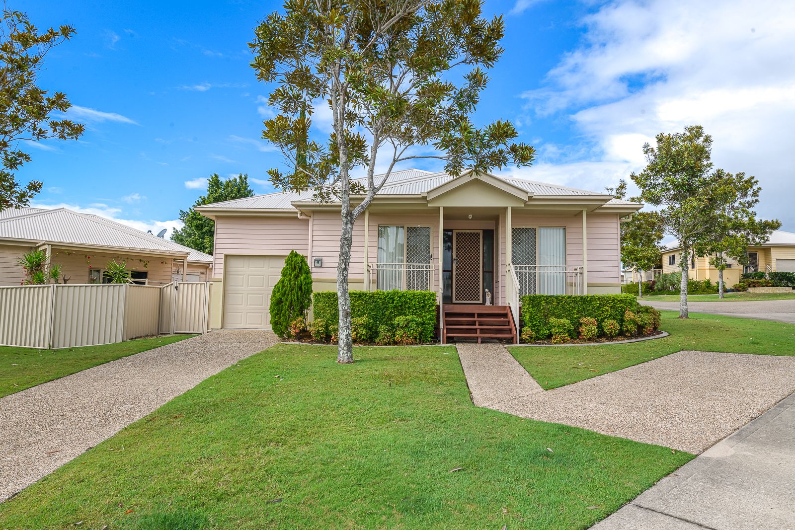 Golden Crest Manors House Design